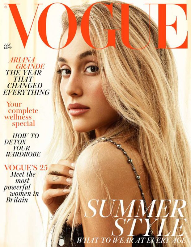 Ariana Grande este starul editiei britanice Vogue din luna iulie.