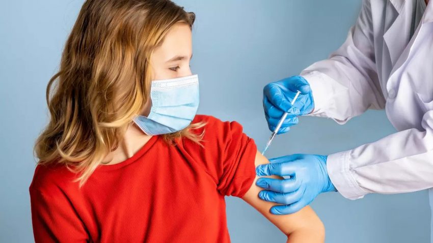 8 mituri legate de vaccinarea anti-HPV, demontate prin dovezi științifice. De ce e recomandată imunizarea copiilor între 9 și 12 ani care nu sunt activi sexual